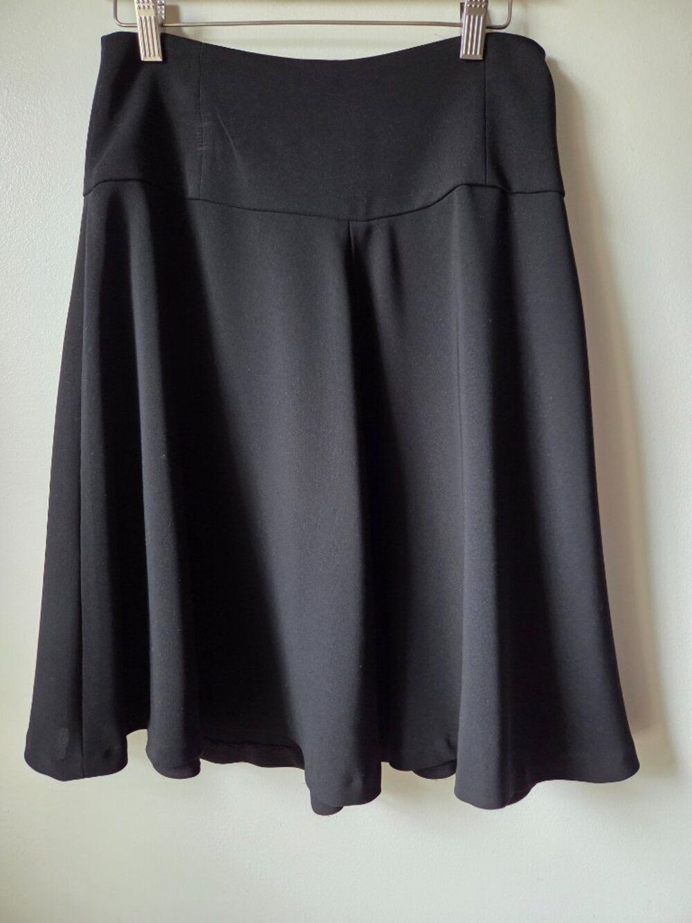 EUC DRAMA BLACK SKATER SKIRT SOFT SLINKY SIZE 4 / XS